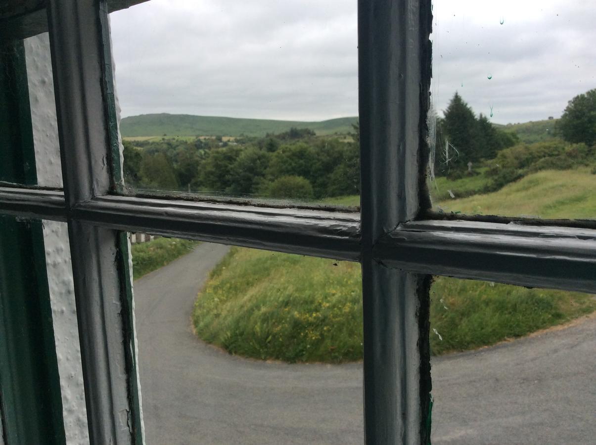 The Forest Inn Dartmoor Йелвертън Екстериор снимка